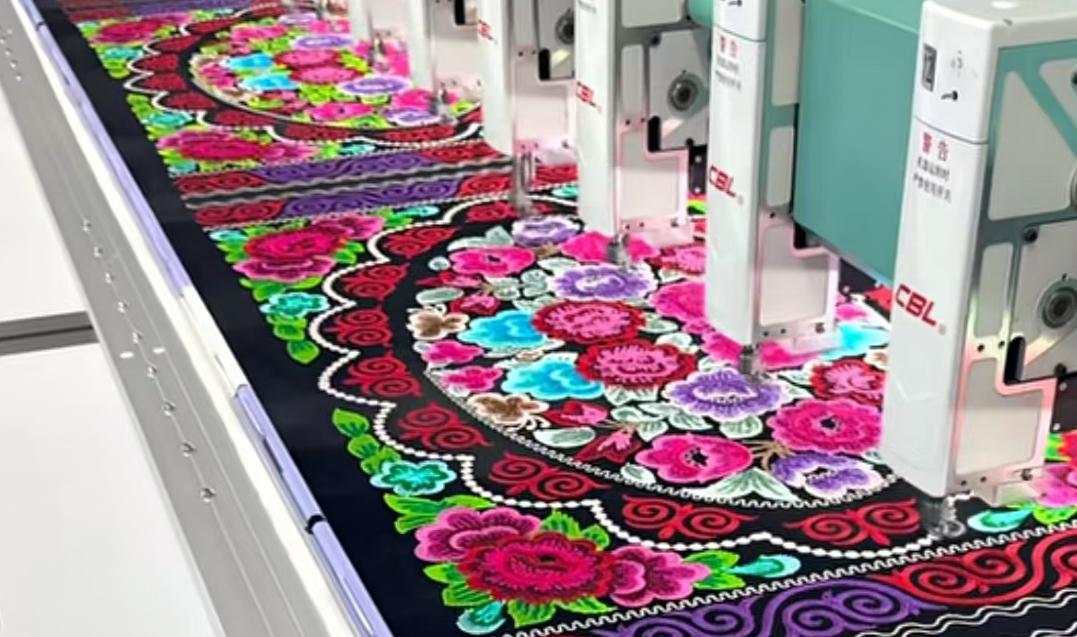 CBL High Speed Flat Mixed Chain Stitch Computer Chenille Embroidery Machine